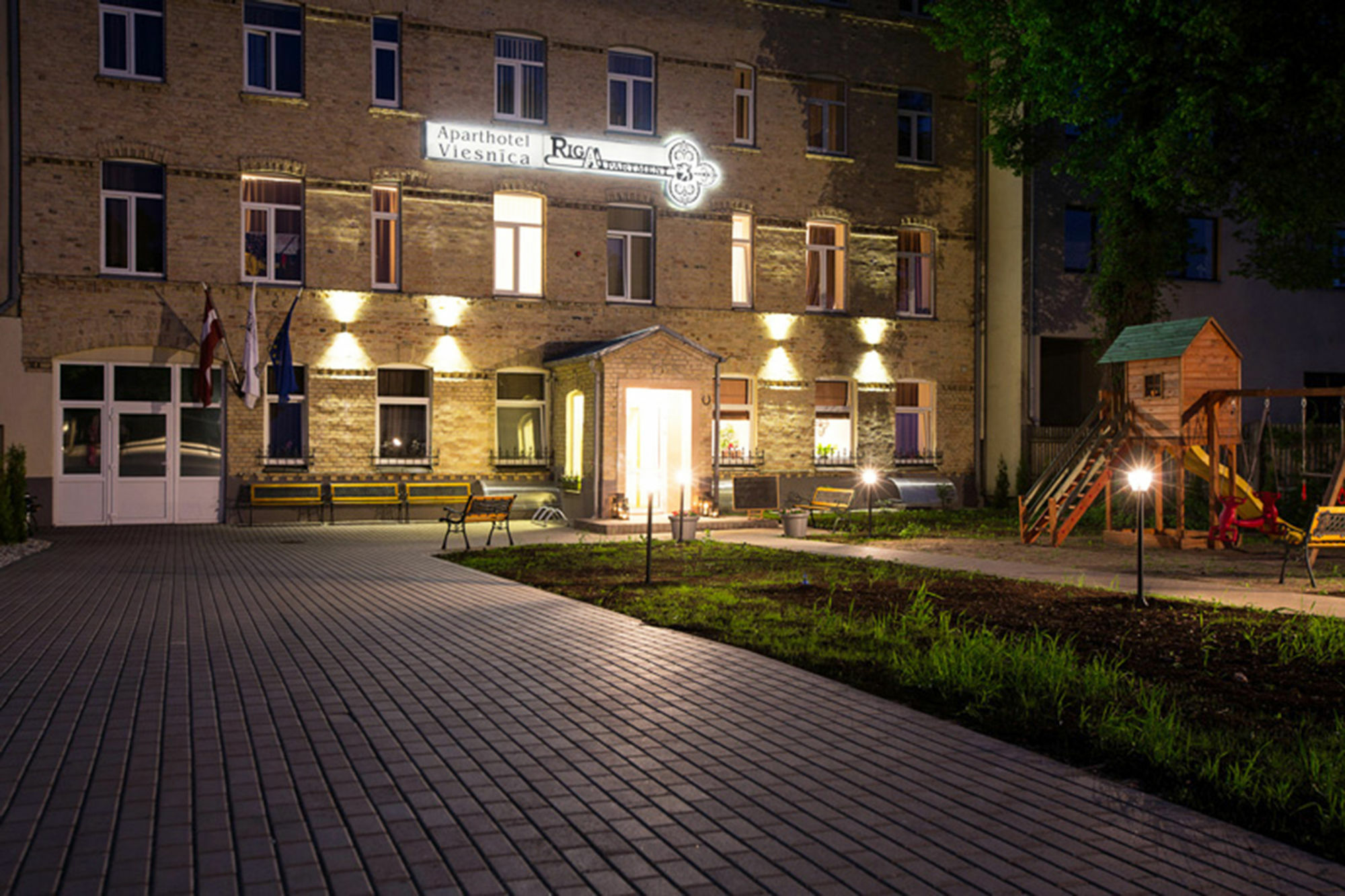 Rigaapartment Sonada Family Aparthotel - Private Parking Exterior photo